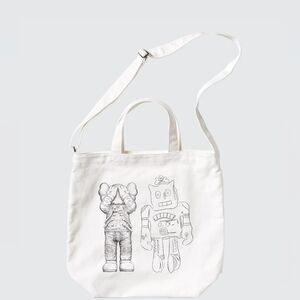 Uniqlo KAWS + Warhol 2-Way Tote Bag + FREE GIFT  NWT